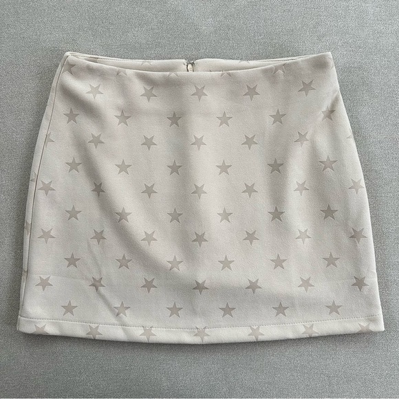 Altar’d State Faux Suede Star Print Skirt. Size Medium. Cream. - Picture 1 of 7